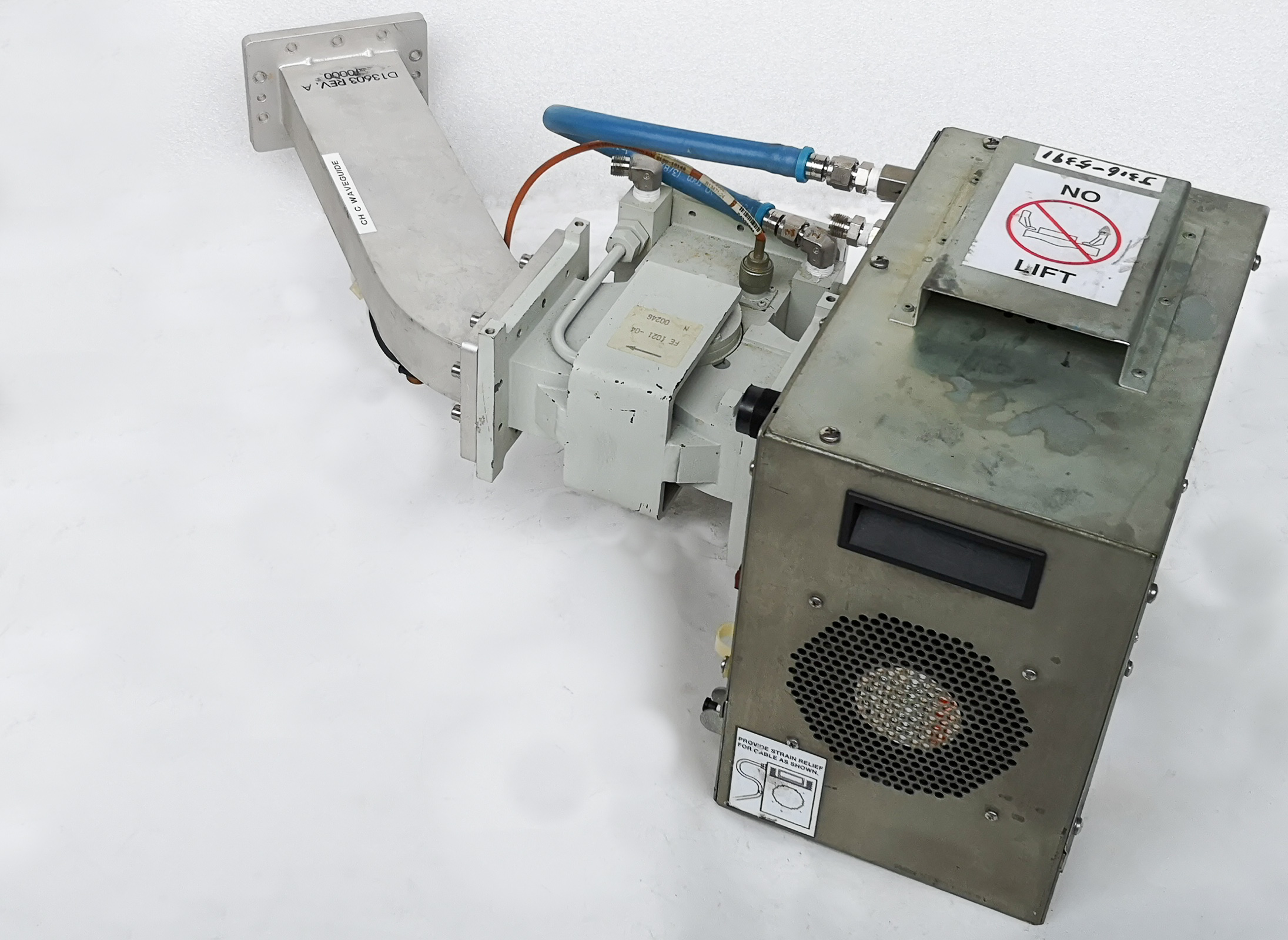 5391 ASTEX AG9131A MICROWAVE MAGNETRON W/ WAVEGUIDE D13604